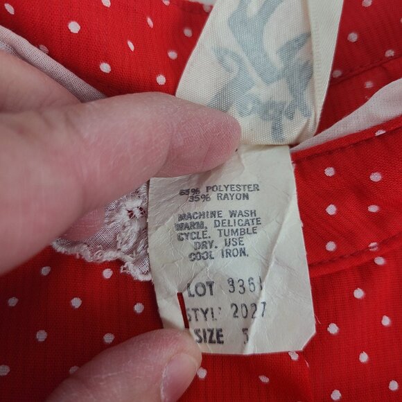 Jody T of California Vintage Red Dress White Polka Dots Lace Collar Rose Buttons - Picture 11 of 12